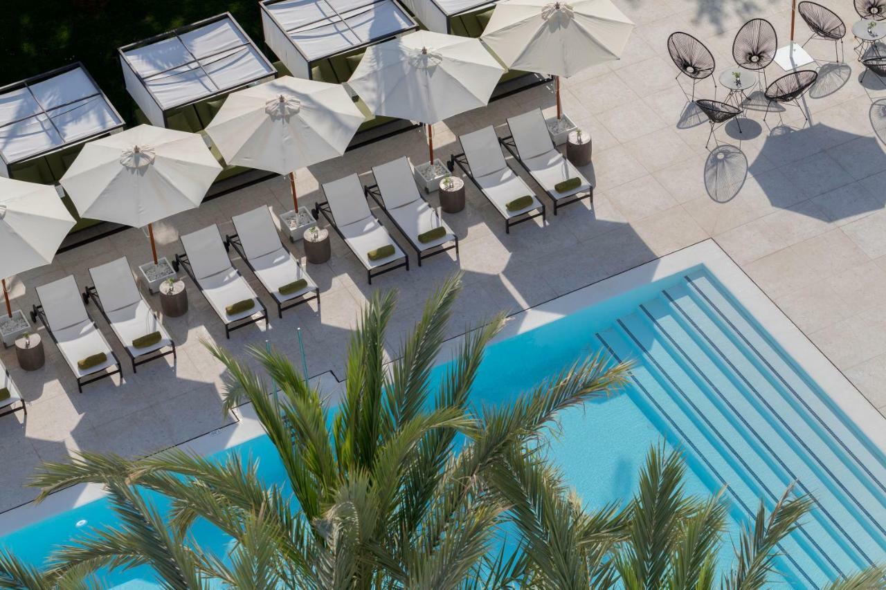 Hm Ayron Park - Adults Only Hotel Playa de Palma  Luaran gambar The pool at the Hotel Eden Roc Cap Cana