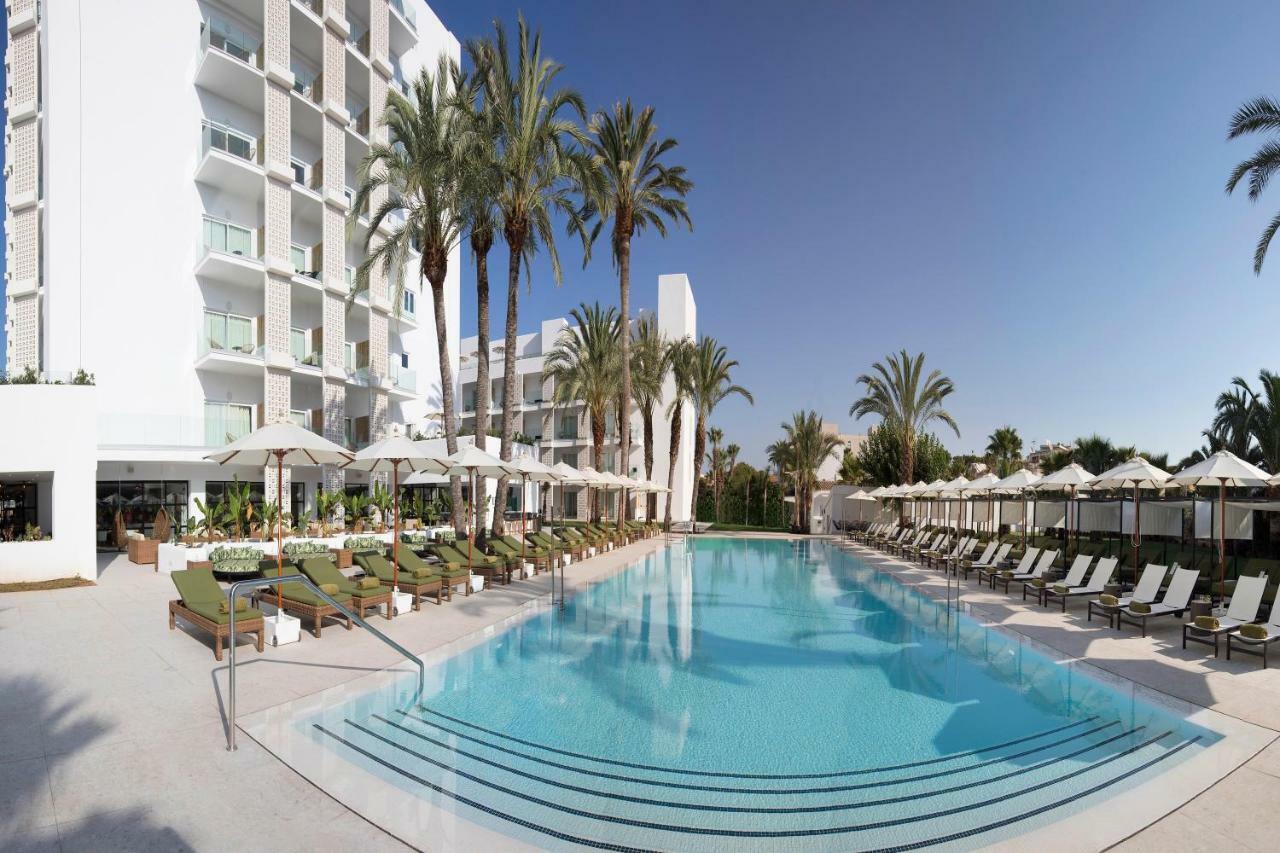 Hm Ayron Park - Adults Only Hotel Playa de Palma  Luaran gambar The pool at the Hilton Scottsdale Resort and Villas